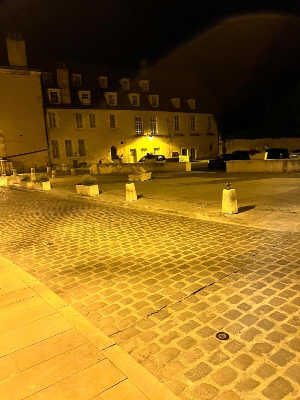 Willa "La Grenouille" Centre Historique - Les Terres Du Roy Avallon Zewnętrze zdjęcie