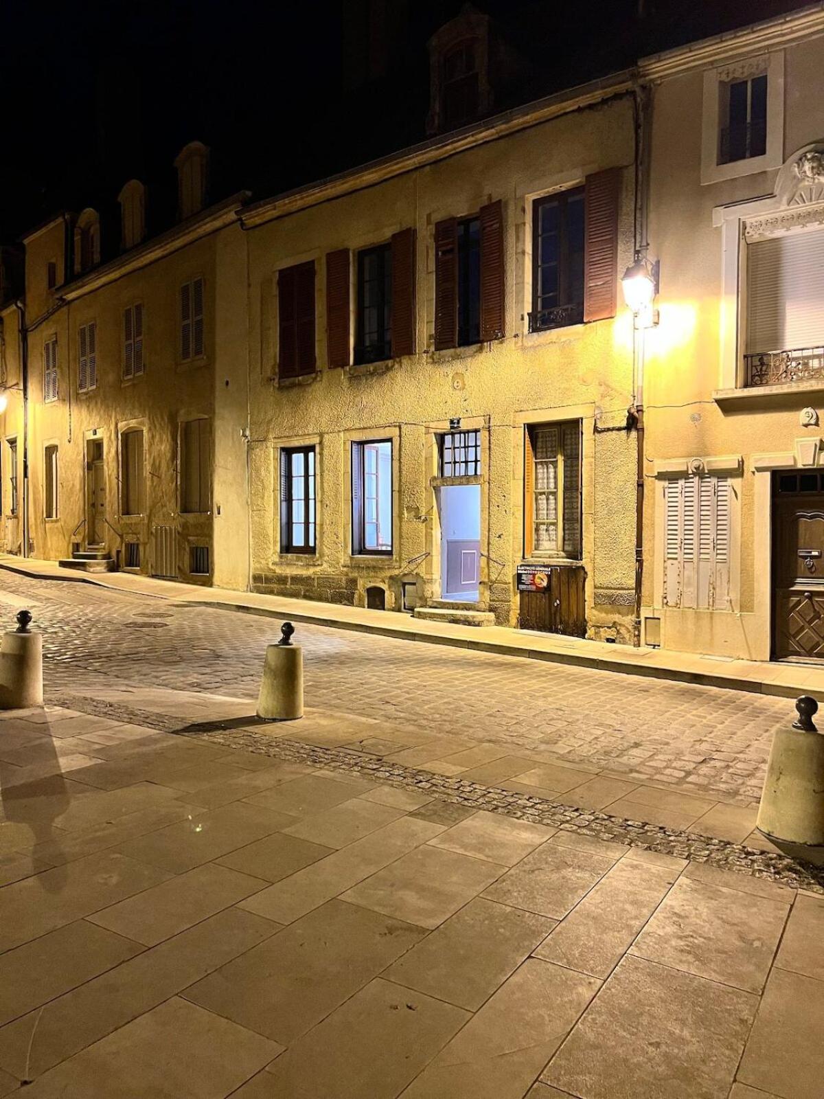 Willa "La Grenouille" Centre Historique - Les Terres Du Roy Avallon Zewnętrze zdjęcie